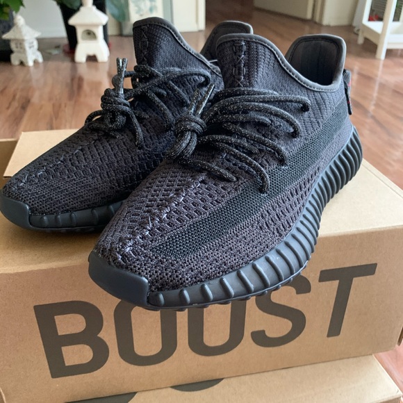 Adidas Yeezy 350’s size 7 DS - Picture 2 of 6